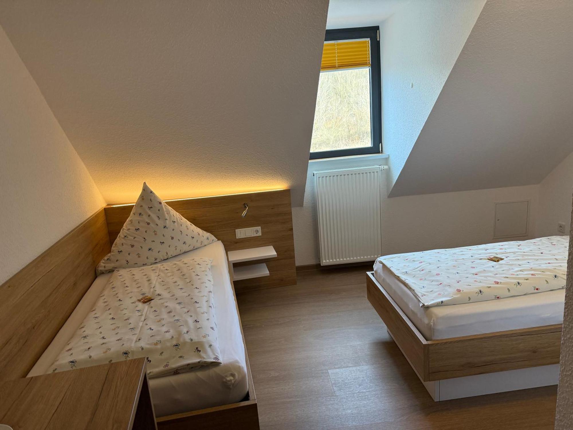 Hotel Zum Klosterfischer Blankenburg  Szoba fotó